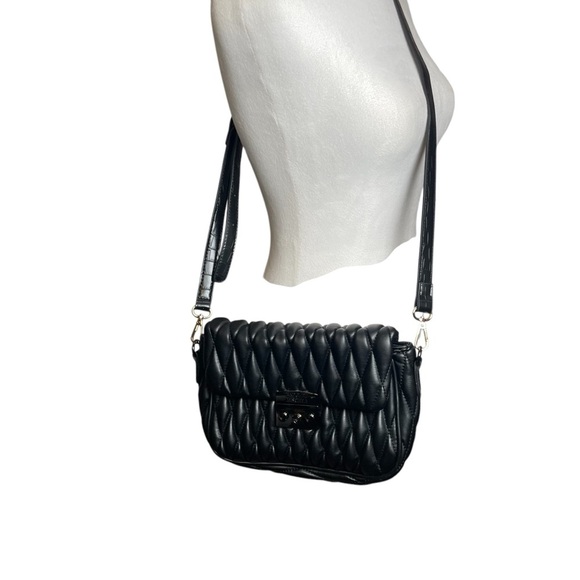 BADGLEY MISCHKA Black Vegan Leather Crossbody Bag Quilted Designer Adjustable - Picture 3 of 13
